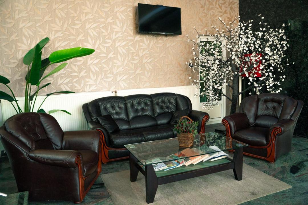 Hotel Zeleni Vir Ni المظهر الخارجي الصورة