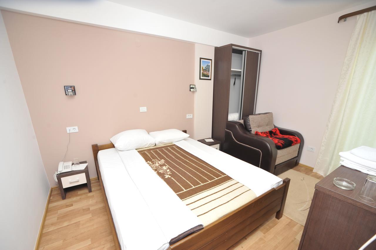 Hotel Zeleni Vir Ni المظهر الخارجي الصورة