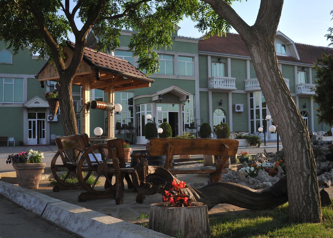 Hotel Zeleni Vir Ni المظهر الخارجي الصورة